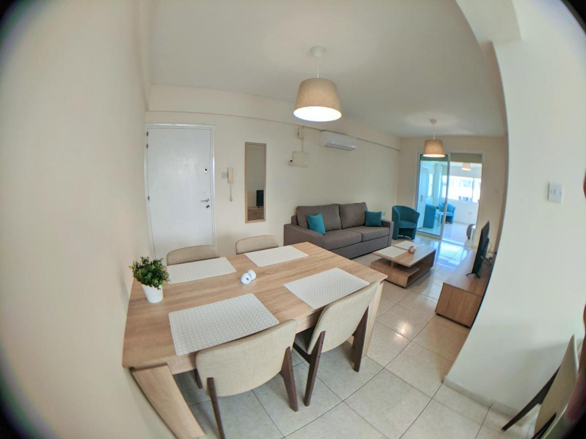 Apartment 304 Citywitch Larnaca Bagian luar foto